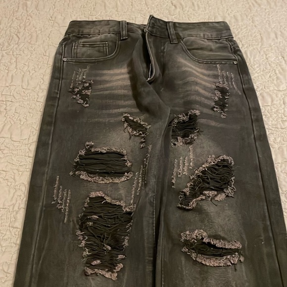 Black men distressed Jeans - Picture 1 of 9